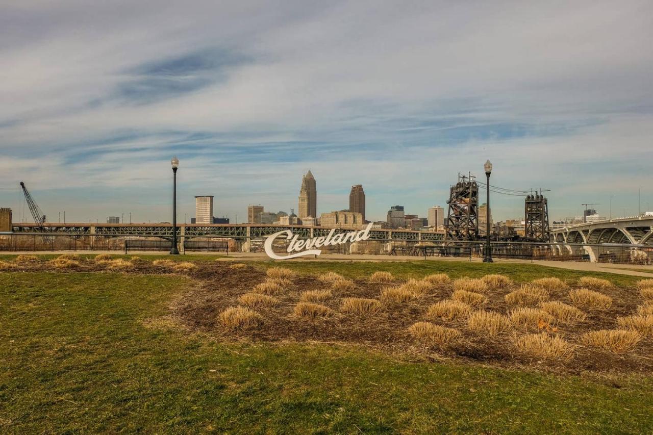 Frontdesk Waterfront Apts Downtown Cleveland Daire Dış mekan fotoğraf